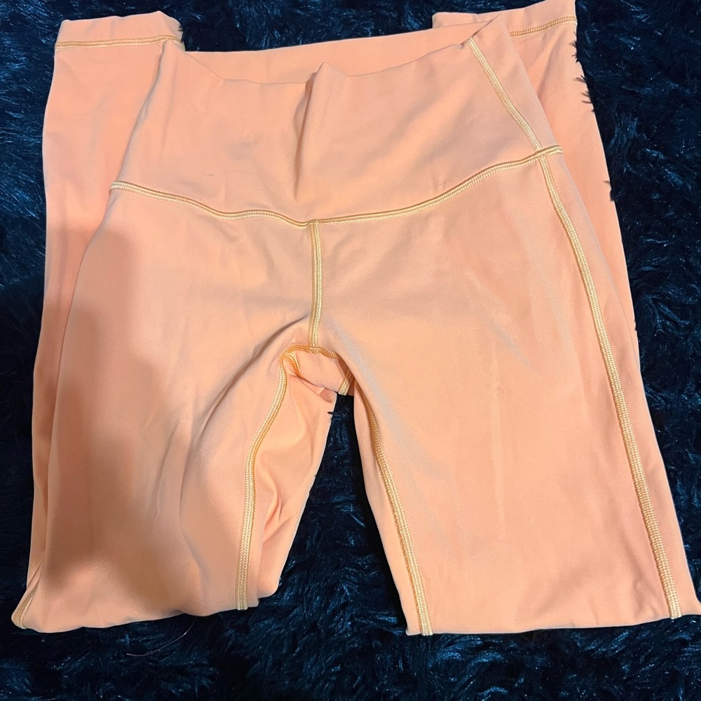 Lululemon full size leggings